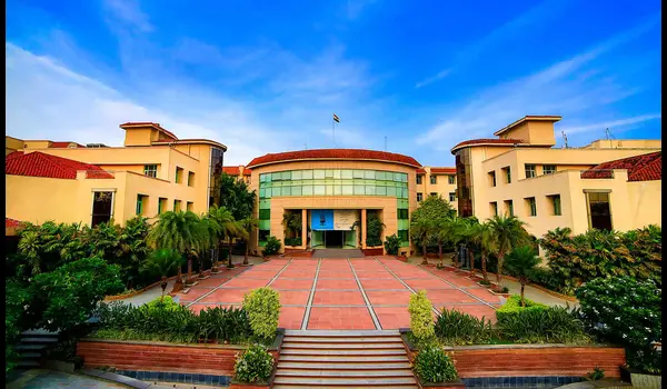 Featured Image of Oakridge School